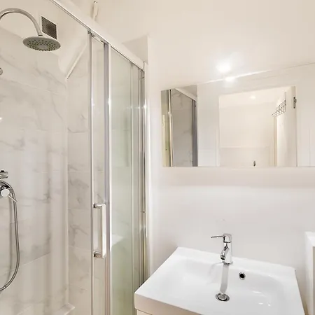 Home Sweet Home Sauffroy Batignolles Paris Exterior foto