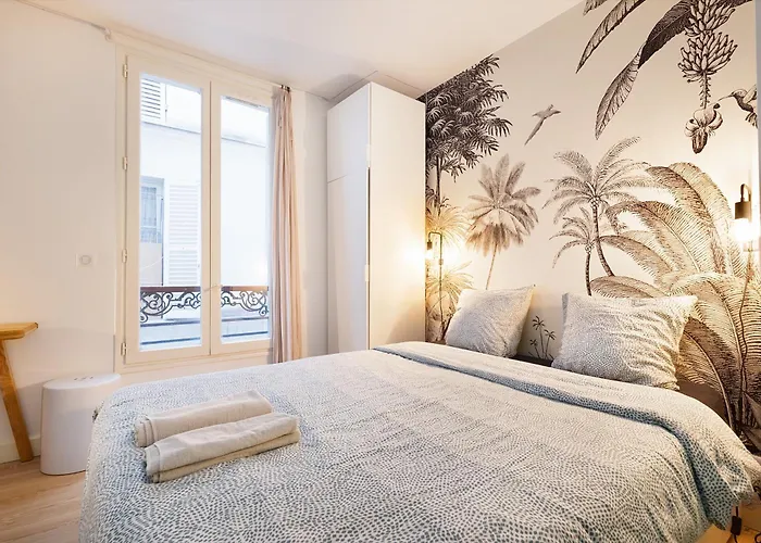 Home Sweet Home Sauffroy Batignolles