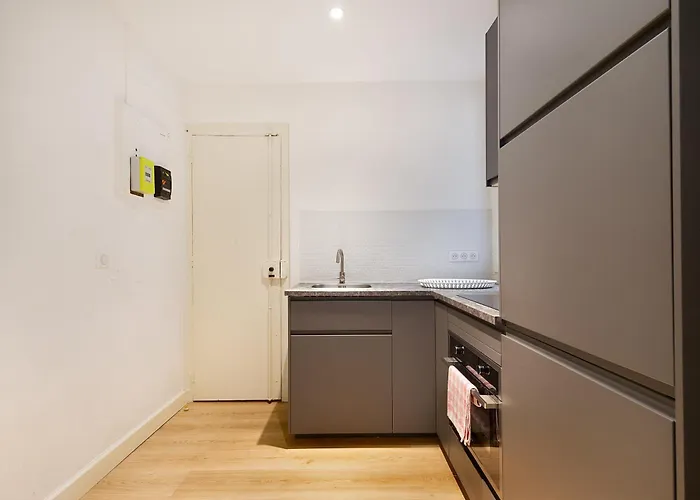 Home Sweet Home Sauffroy Batignolles